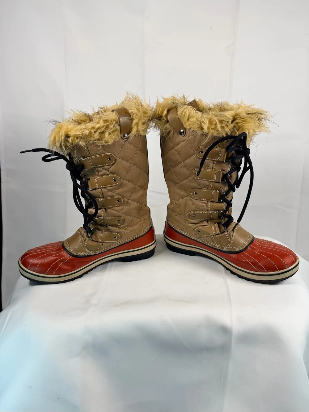 SOREL Women’s Size 9 Tall Boots Waterproof Lace-Up Winter Style Lined Vegan Fur